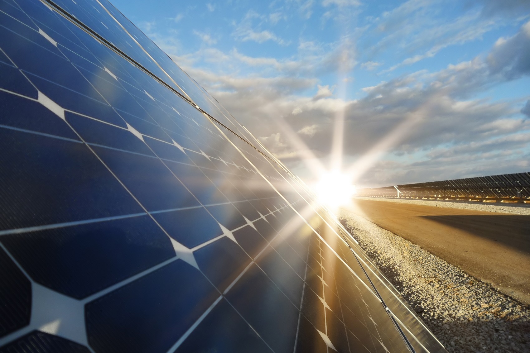 Kewan Bond - Energy & Carbon Management